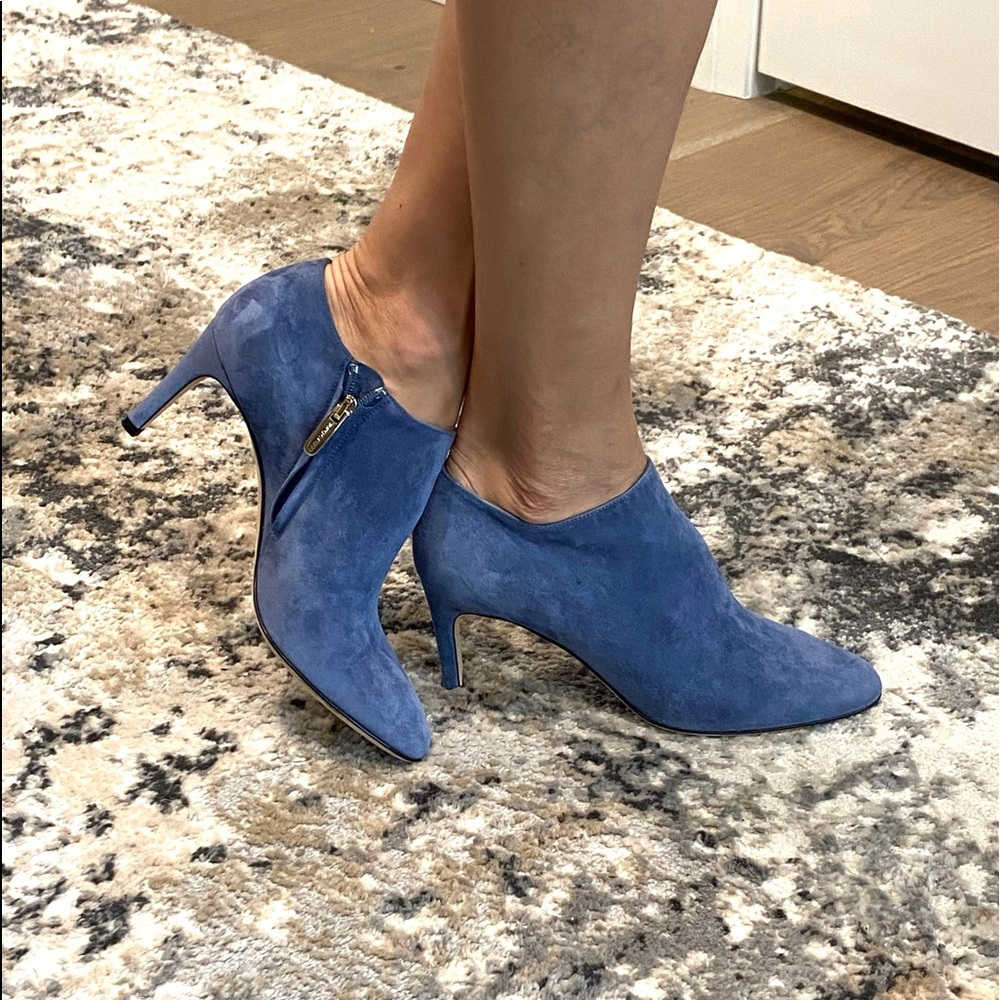 SERGIO ROSSI booties -VERY COMFY 💙💙💙